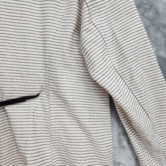 NEW Maurices Blazer Womens 0X Cream Black Striped French Terry Knit Nautical - Picture 12 of 14